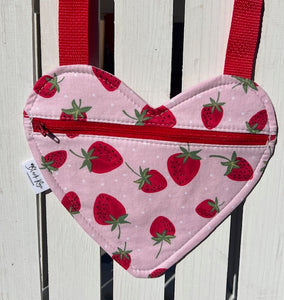 Heart Crossbody (kids)