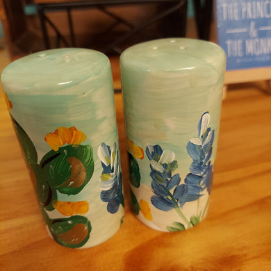 Salt & Pepper Set- bluebonnets and cacti